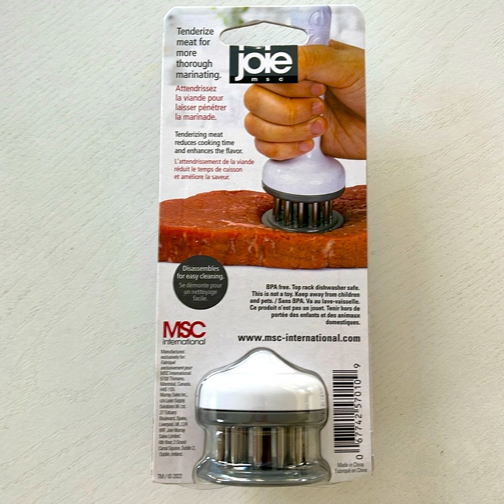 Joie, Meat Tenderizer in White, NEW - Picture 6 of 6
